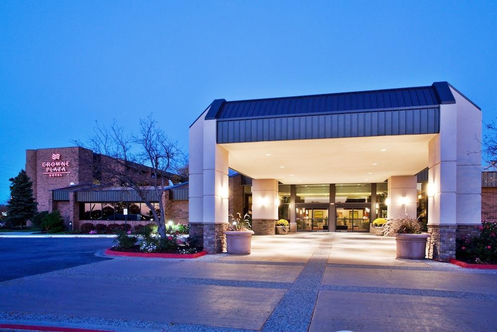 Sheraton Grand Rapids Airport Hotel Cascade エクステリア 写真