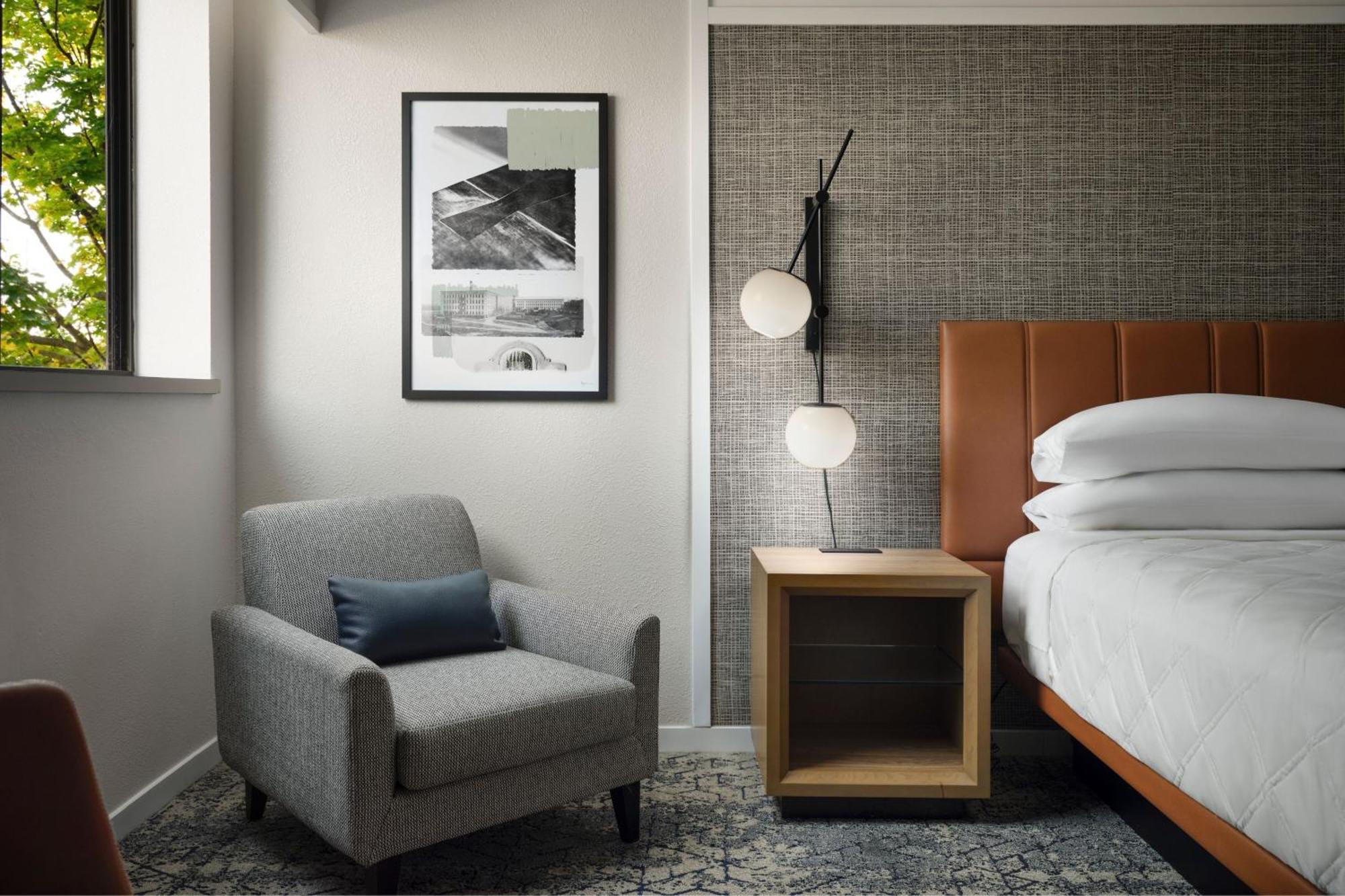 Sheraton Grand Rapids Airport Hotel Cascade エクステリア 写真