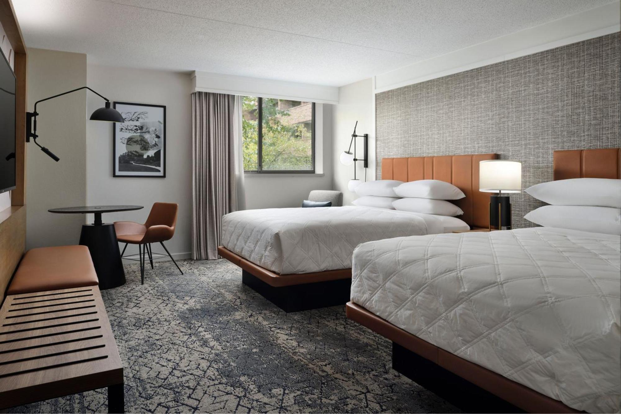 Sheraton Grand Rapids Airport Hotel Cascade エクステリア 写真